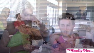 Models Tagged 'hairy-pussy'