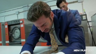 Models Tagged 'brunette'