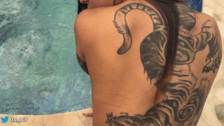 Models Tagged 'bikini'